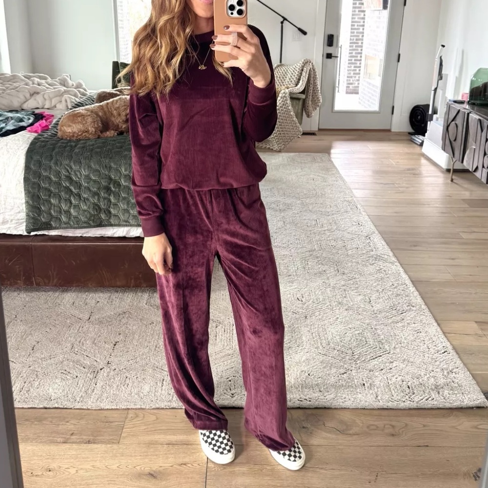Monrow Velvet Set